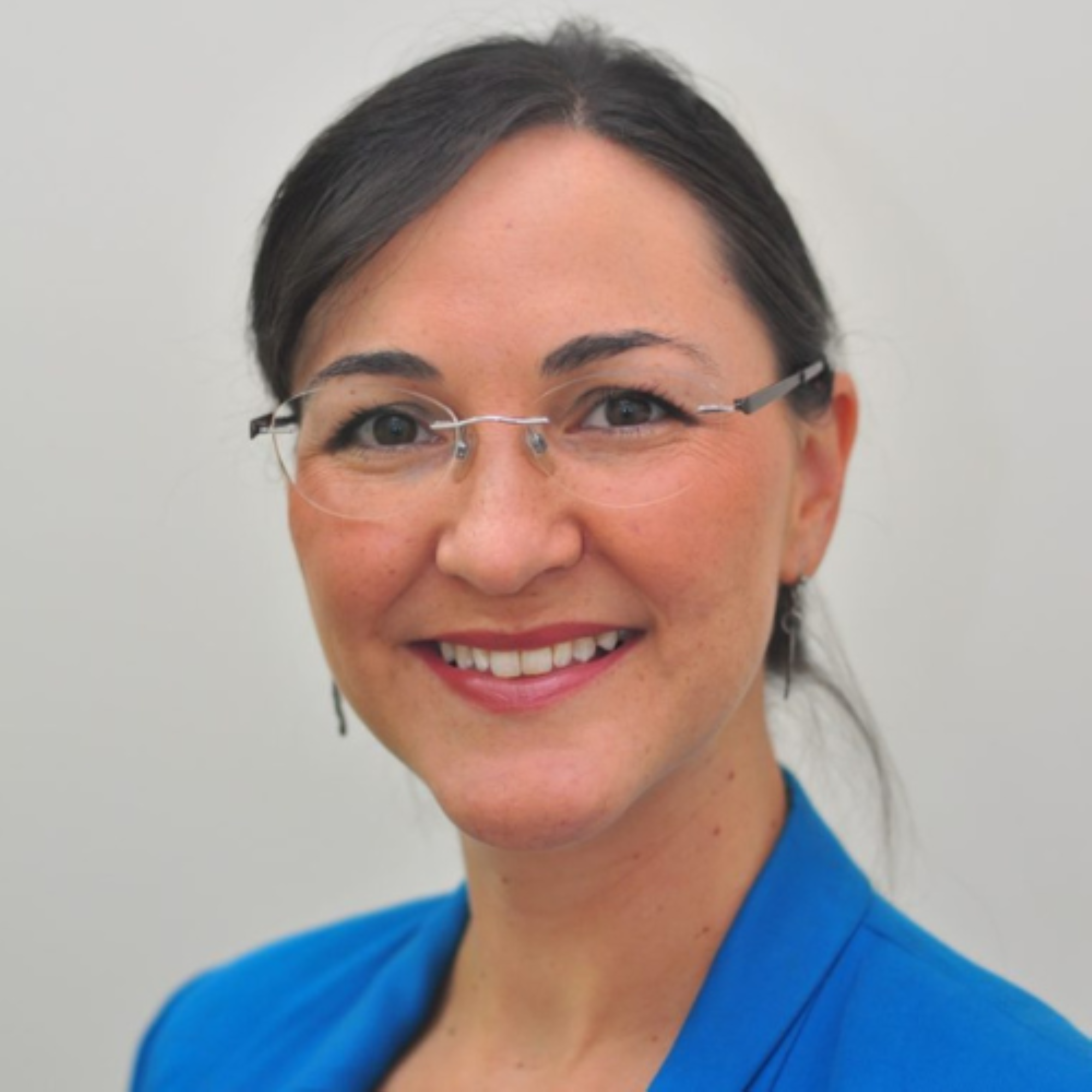 Dr Rebecca Levy